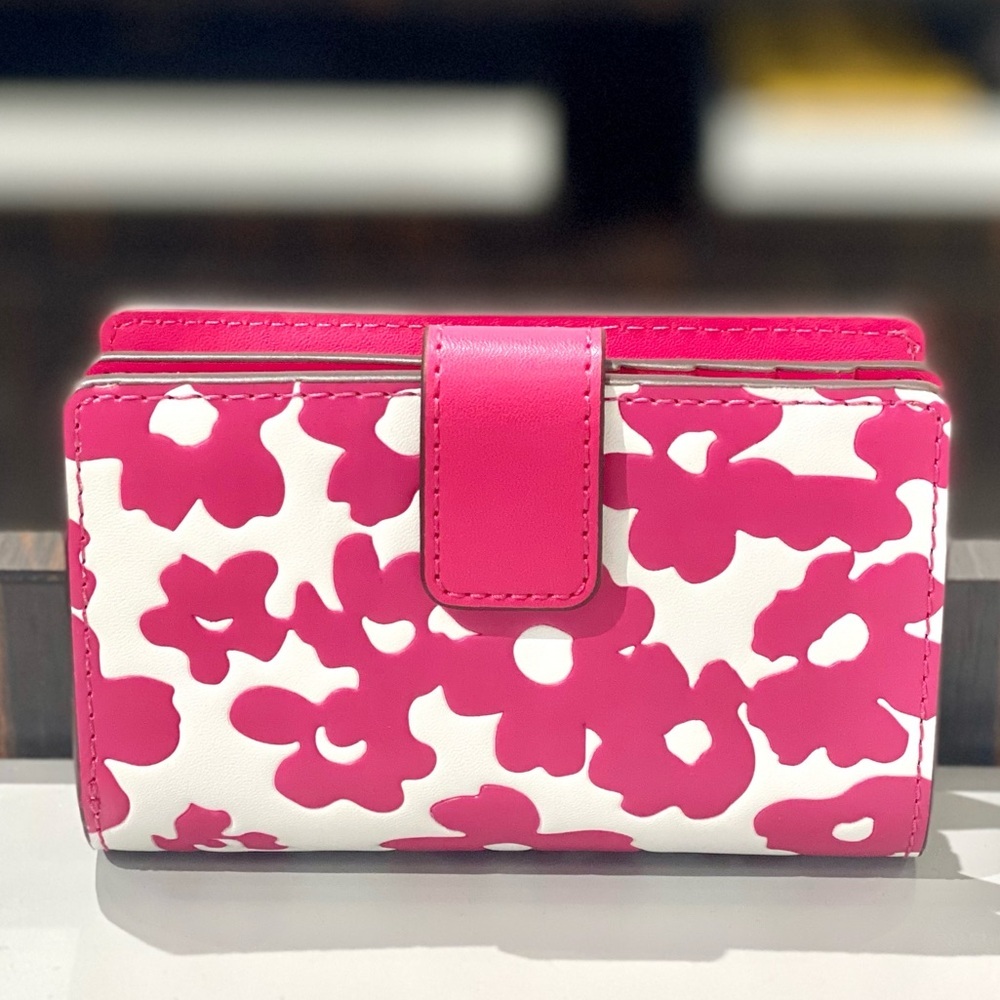 Michael Kors Jet Set Medium Floral Print Bi-Fold Wallet - Picture 8 of 10